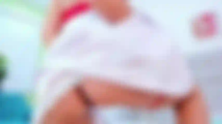 Corpo sensual com dança erótica.