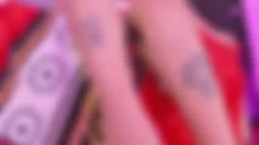 Pés grandes sexy sujos + óleo.