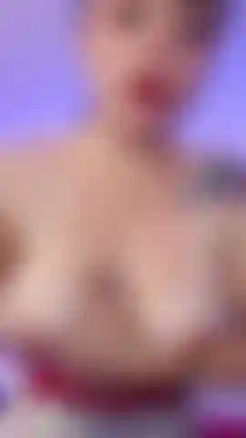 Loving my tits ... Soyou lke them?