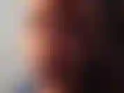 Brincando na escada do meu apartamento, com meu vestido curto florido.