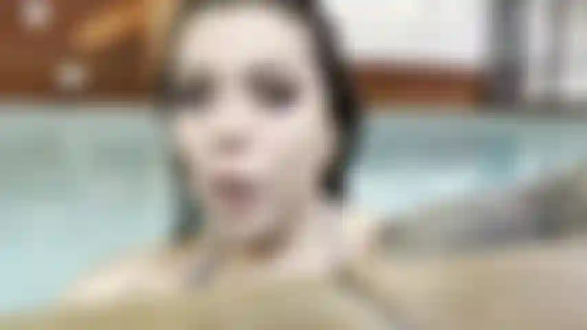 Diversão na piscina.