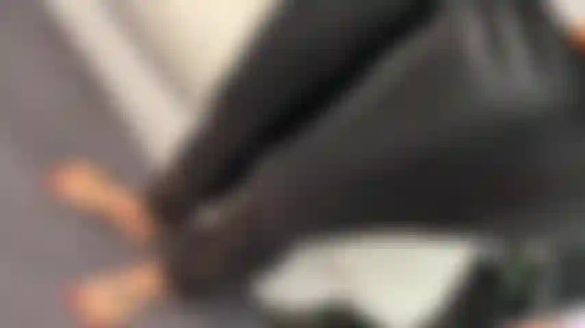 Adoro calças de couro.