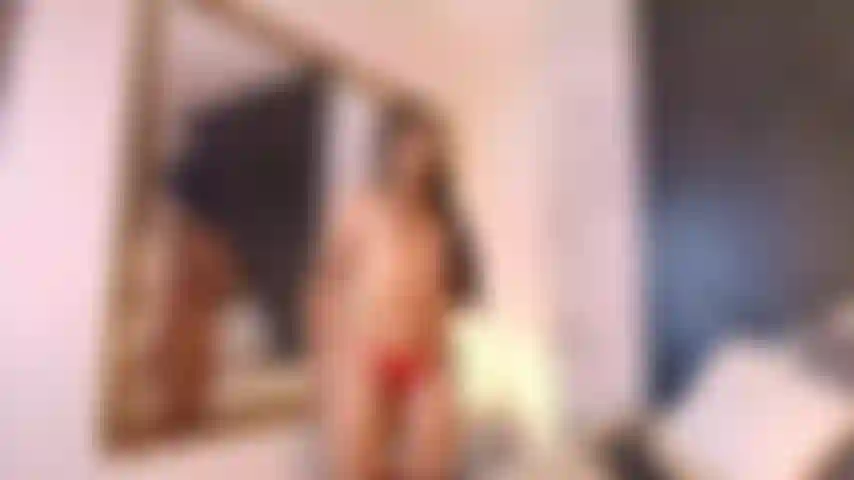 Você vai adorar brincar com minha buceta no modo missionário.