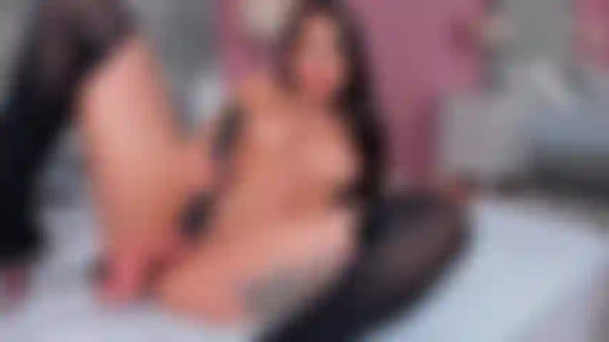 While I fuck myself with my machine, my pussy drips, announcing the end you so desire.