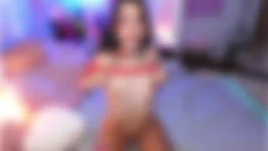 Adoro ser fodida pelo seu pau gordo, senhor! Vou me esforçar muito para ser uma boa menina para você.