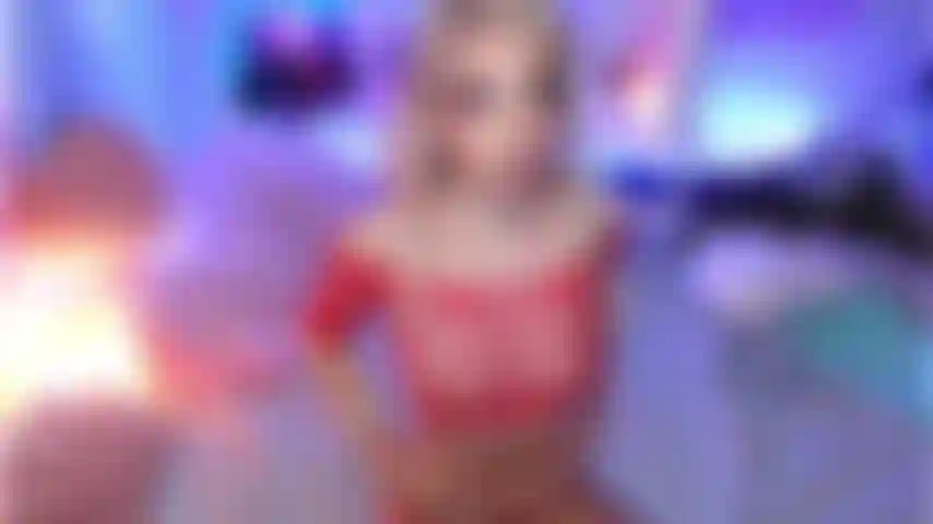 Me masturbando e monto um vibrador. Vou te foder até nós dois gozarmos!