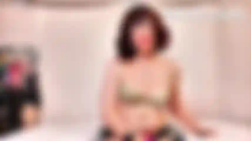 Strap-on para meu capanga - sara desejo xo - femdom.