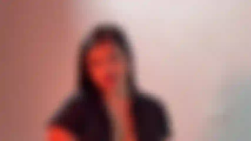 Play with my big tits