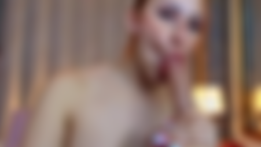 Fodendo minha boca com esse pau grande!