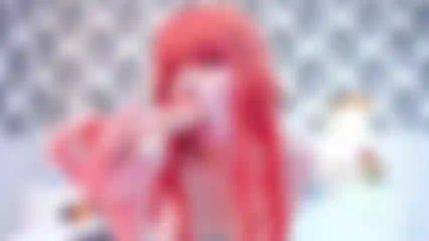 Um boquete sujo para começar.