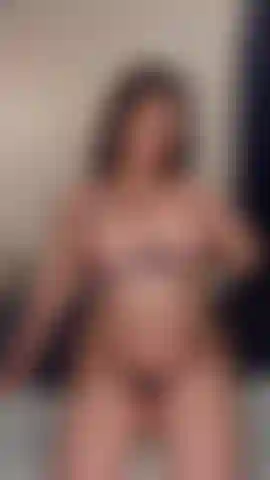 Oil on my big tits and tasting my pussy mmm yummy :)