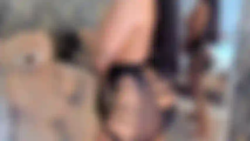 Esse corpo foi feito para te deixar louco. Quer explorar cada curva?