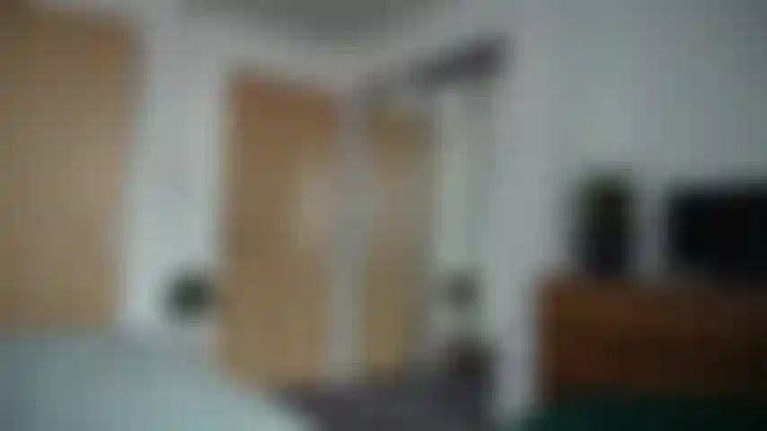 Foda-se e hipnotize - ladrão invade sua casa para drenar sua carteira e suas bolas.