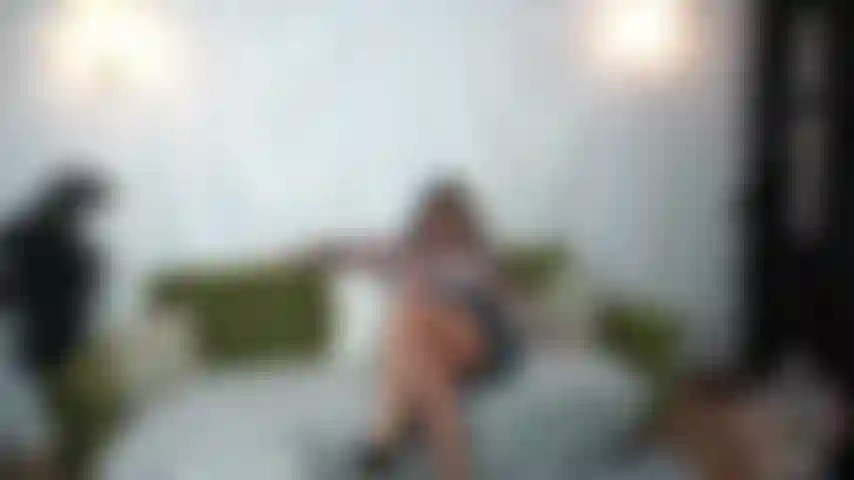 Silk fetiche joi - a melhor amiga quer levar seu relacionamento para o próximo nível.