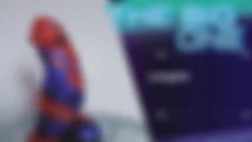 Luta de lutador - sasha vs o vibrador gigante - uma luta sexual estilo videogame.