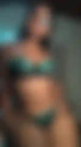 Quero que continue me tocando com desejo, que suas carícias me levem ao máximo prazer😈.
