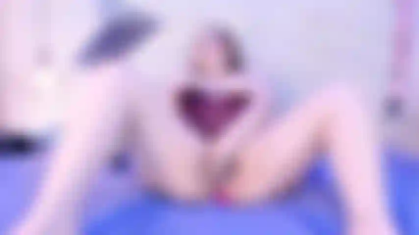 i love play with my wet pussy