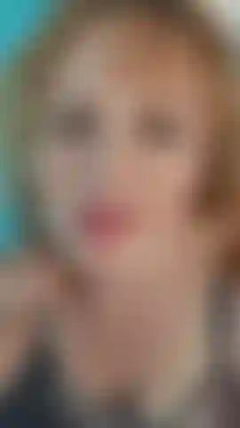 Gozo na cara, punheta encorajadora.