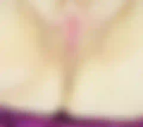 Quero que você me lamba como um bom menino.