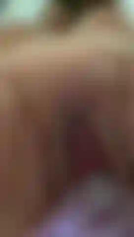 Buceta gorda e molhada.