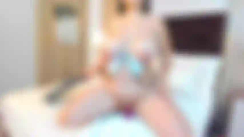 Cavalgando e transando.