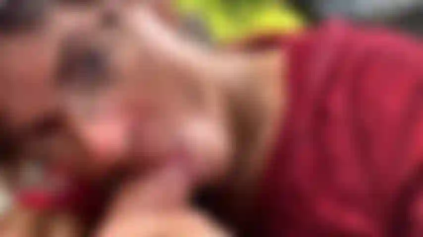 Cum_in_my_mouth sorvendo porra em todo o meu rosto bonito.