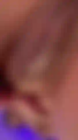 Você gosta de lábios grandes e úmidos...