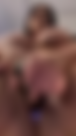 Chuva dourada, gemidos altos.