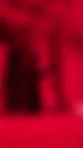 Você gosta do seu pênis com minhas botas.