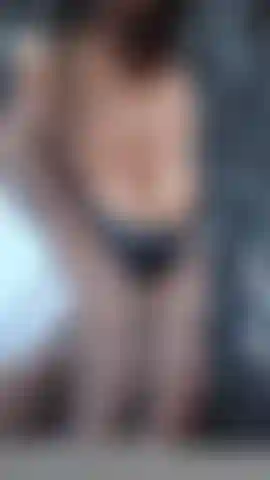 Para cima e para baixo, para cima e para baixo, você me deixaria ficar por cima? #Sexy #diversão #roleplay #fetiche.