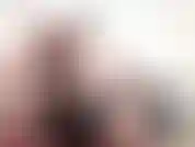 Tudo o que fiz foi pintar meu cabelo e modificar esses feios uniformes católicos que você nos dá. Minha família nem é católica. Me mandaram pra cá porque eu sou "má". Que tal eu te fazer feliz, e você conversar com eles.