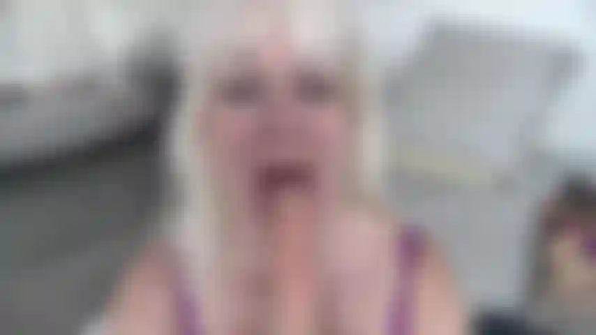 SHOWING TITS JIGGLED IN HANDS---LAYING BACK FUCKING MY ASSHOLE &