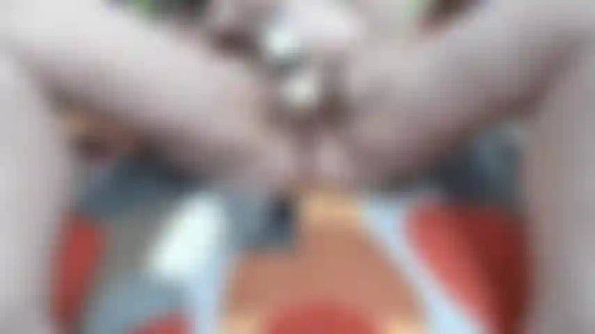 Pov_of_pussy_usando_uma_varinha_com_apenas_gemidos_e_abrindo_a_buceta_na_extremidade.