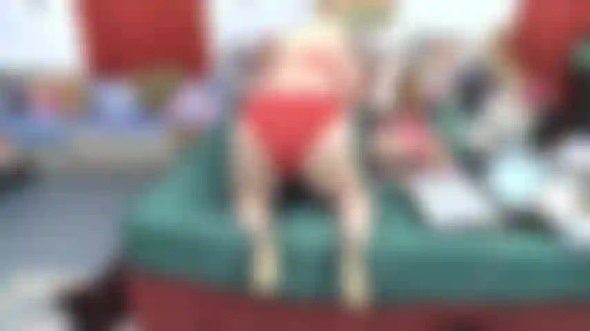 Calcinha,_brinquedos_na_buceta,_conversa_suja,_tits.