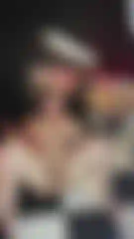 Come give it to me good in my pussy