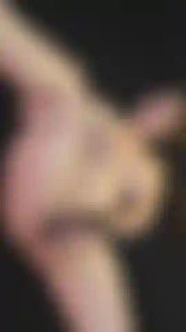My pussy vibrates so good, it feels so good.