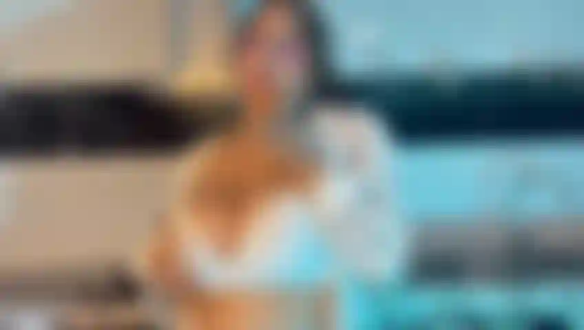 You want to eat from my wafles. You will be happy to feel my mouths very close to your cock