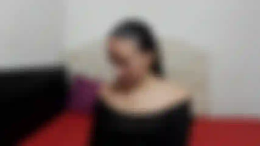 Sexy dominant, milf latin