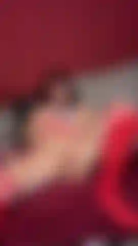 A mulher maravilha se descontrai.