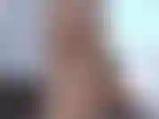 Gosto de ser sua puta anal pessoal, então vou trabalhar minha bunda para você. Vou começar com o dedo, depois um plug, depois um plug maior….Preciso me abrir bem. Vou escancarar meu buraco cremoso para você.