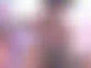 Estou tão cansada dos meus amigos me tratarem como uma garotinha. Não sou mais tão jovem e quero que eles parem. Vou convencê-los de que não sou como eles pensam.