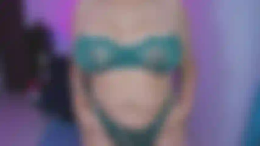 I HAVE SOME CUTE GREEN LINGERIE, BIG TITS, AND I'M REALLY HORNY FOR YOU. I WANT YOUR CUM IN MY MOUTH