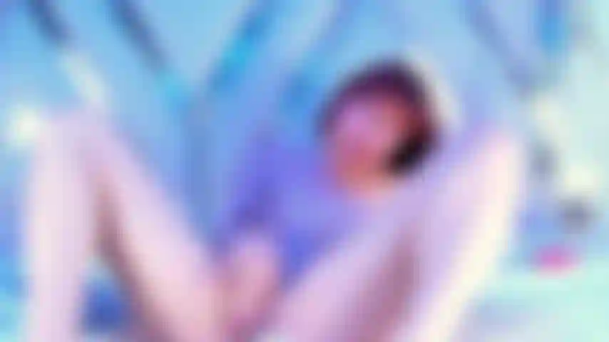 Shy outgoing girl wants to play with your big cock