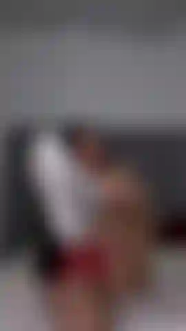 Elegance, attitude and a touch of temptation that-s hard to