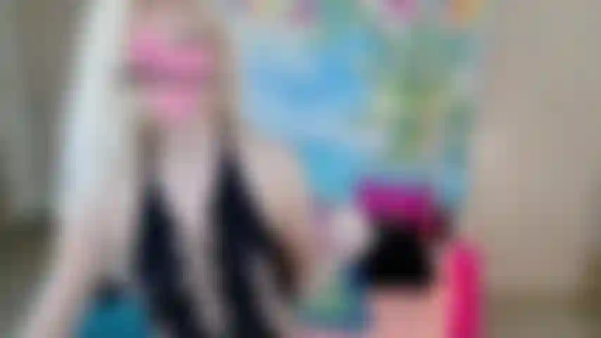 Sexy Little Dress Showoff - Sophia Sinclaire shows it off, then takes it off - HD MP4