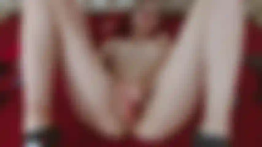 Olha como o vibrador passa rico pela minha vagina.