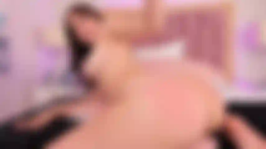 PussyPlay+Spank
my big ass spanked while I put my fingers in my wet pussy!