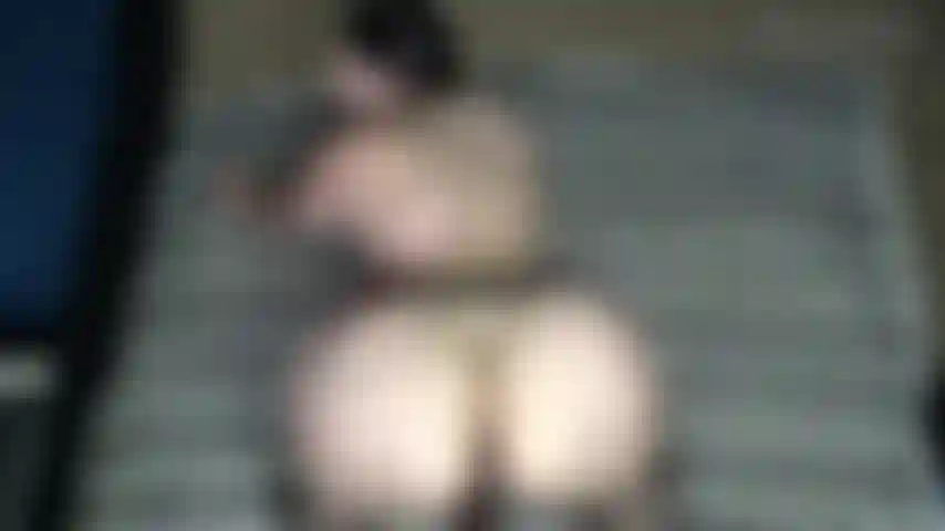 Vadia destruidora de lares quer sua semente- oh jacob! Sou muito melhor que sua esposa christine. Na verdade, eu quero que você me engravide para que ela saiba que eu possuo seu pau. Não ela! Vou foder até você gozar, apoiando minha bunda grande na sua bbc.