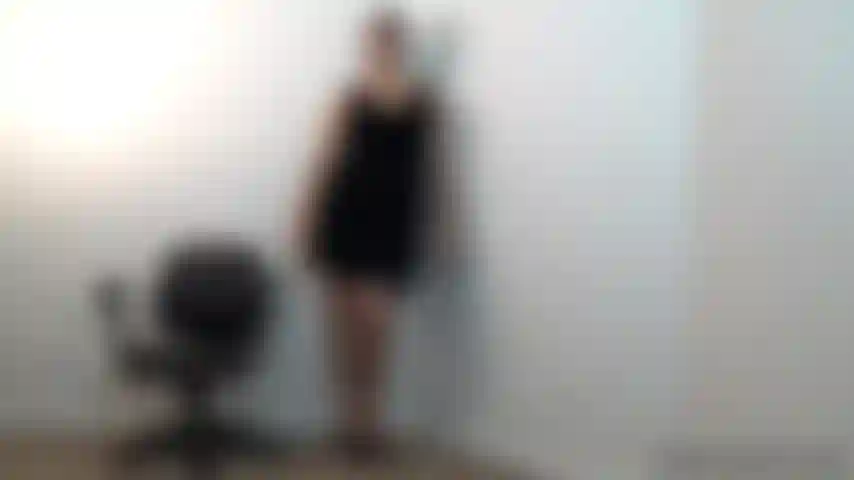 Fisting milf imundo de novo - eu adorava brincar com você antes e sentir você abrir meus buracos. Me faça gozar nessa mão de novo! Use-me e transforme-me em uma prostituta imunda para você.