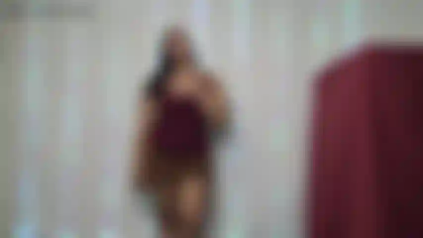 Saia levantando joi- eu amo te dizer como acariciar seu pau. Agora faça o que eu digo, eu vou te mostrar como acariciar com a minha mão e depois continuar com minhas bochechas batendo palmas. Vou te dar uma pausa e uma contagem regressiva!